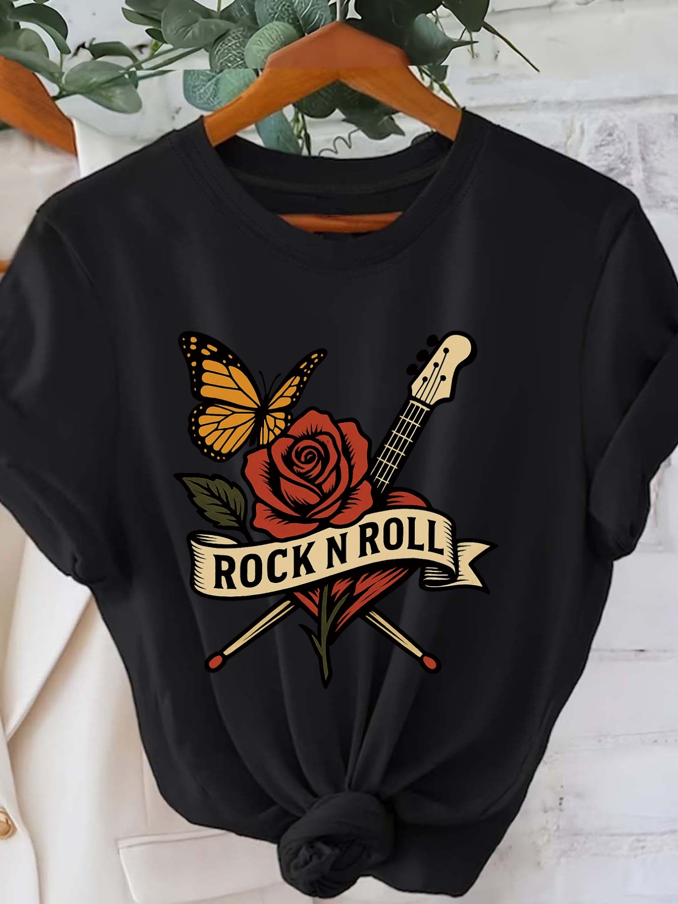 Summer Rose Clothing - تي شيرت صيفي للنساء بتصميم وردة