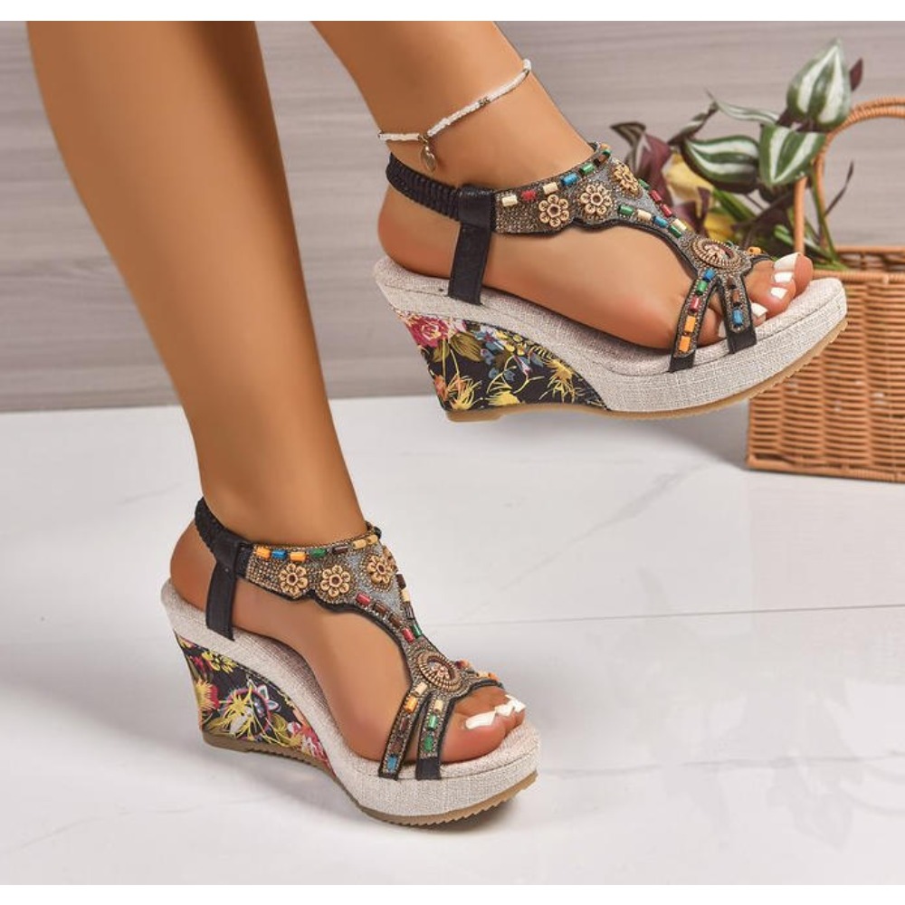 صندل نسائي جلدي صيفي أنيق بكعب - مراجعة Summer Clothing Stores وسعره