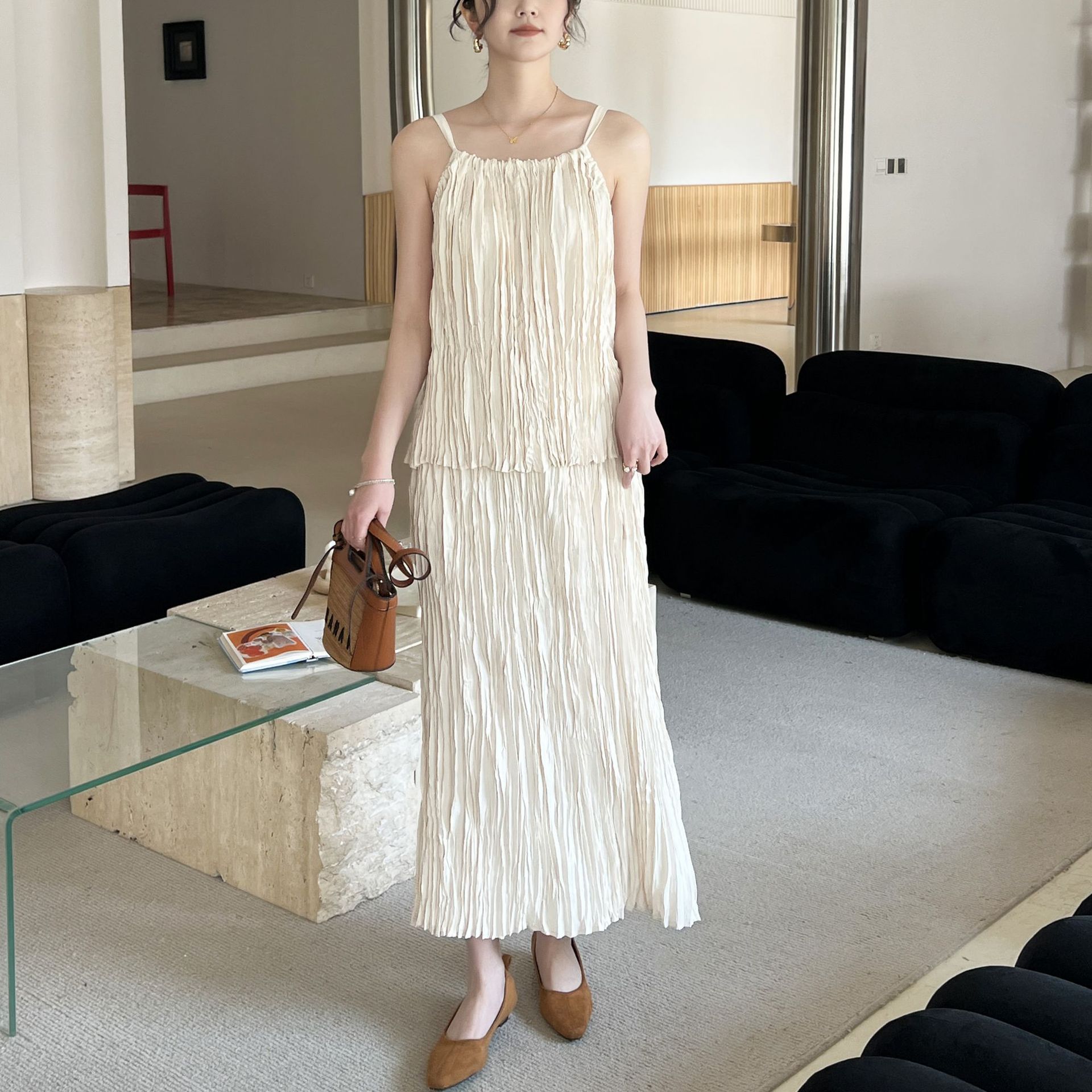 ملابس نسائية للإجازات، طقم أني - مراجعة Summer Clothing Design وسعره