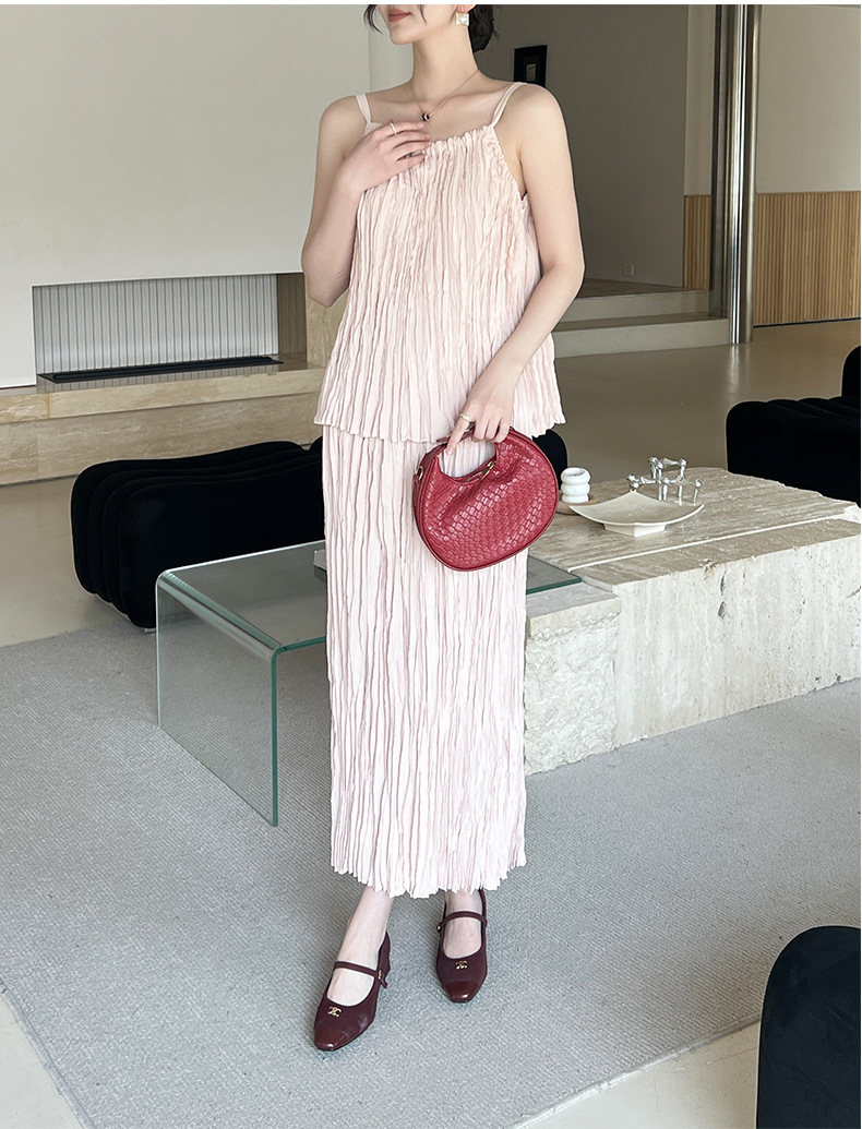 ملابس نسائية للإجازات، طقم أني - مراجعة Summer Clothing Design وسعره