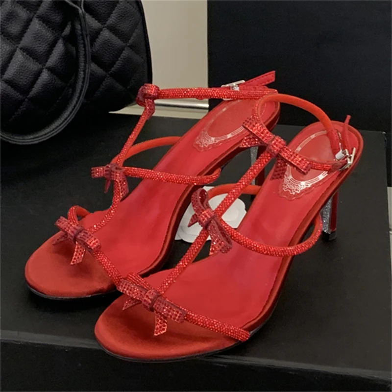 صندل نسائي صيفي أنيق بكعب عالٍ - مراجعة Summer Clothing Stores وسعره